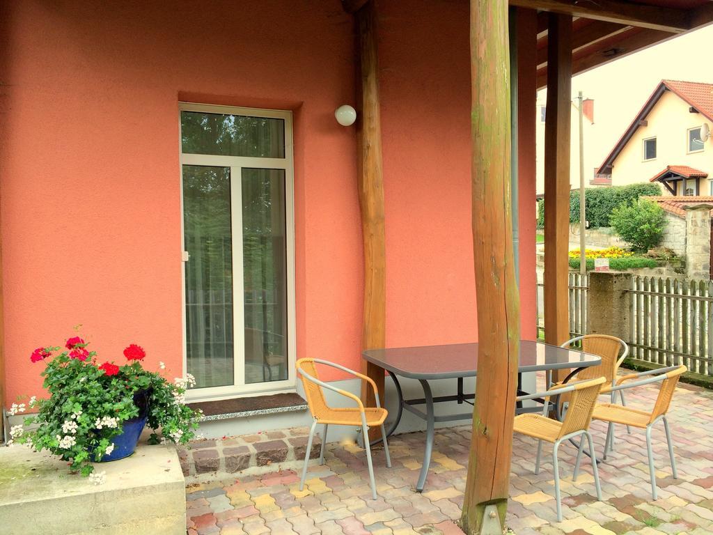 Apartamento Heiterer Blick Am Malerweg Pirna Habitación foto